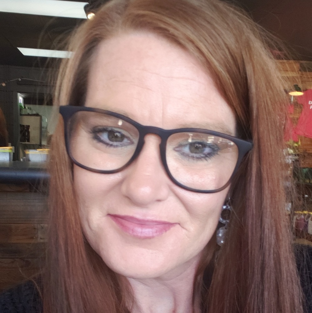Meet your Posher, Carri